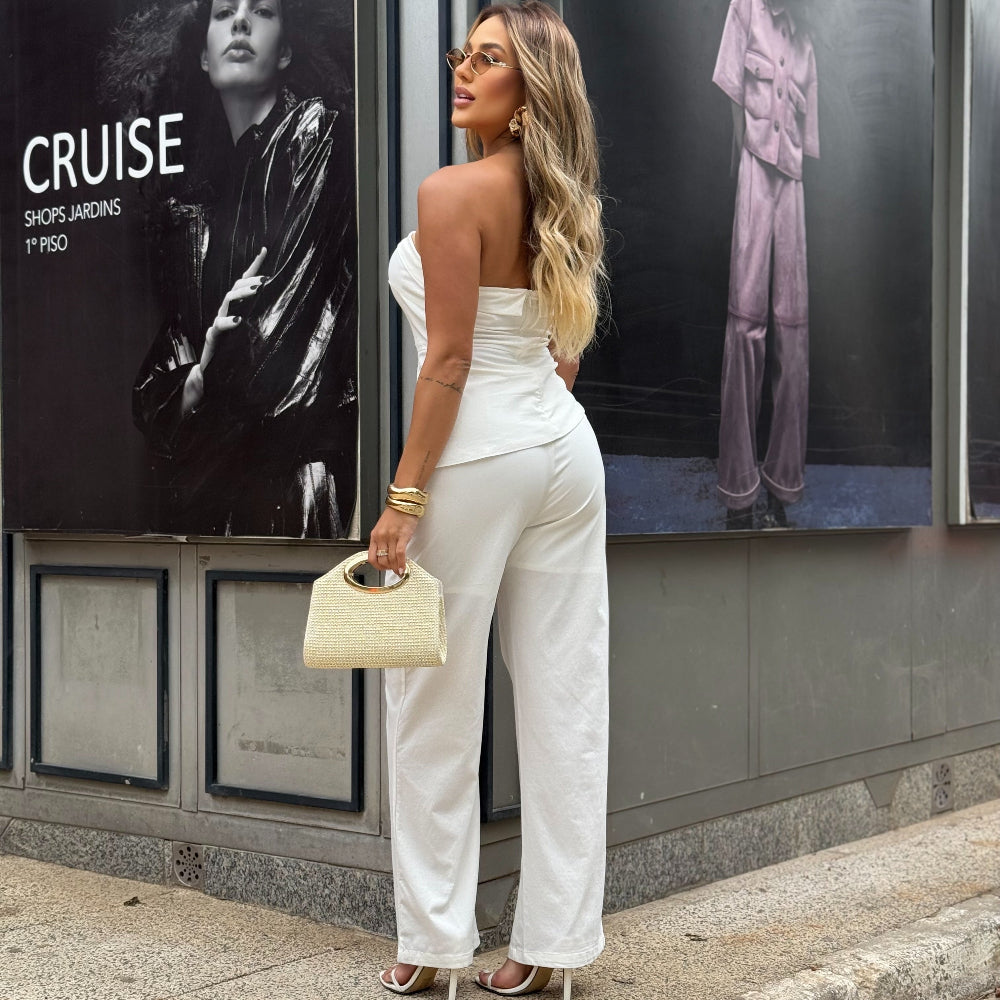 Conjunto Lírio Branco